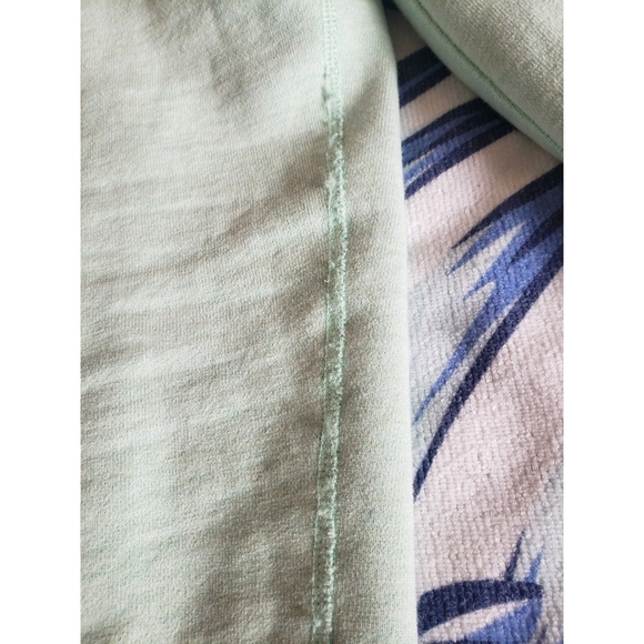 2/$20 Size 4- Lululemon Hoodie - Picture 4 of 5